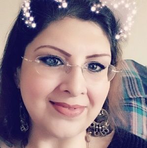 Meet your Posher, Veronica